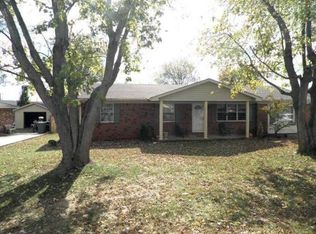 213 Wisconsin Ave, Muscle Shoals, AL 35661