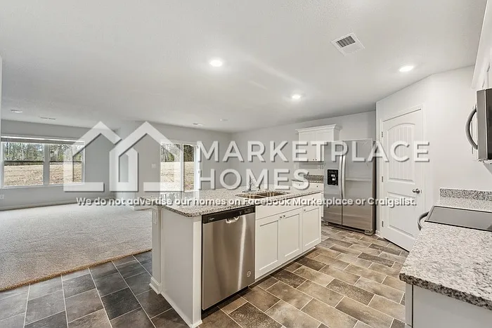 5331 Greenwood Rd — Photo 5