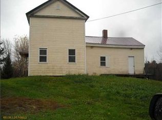 33 Avenue Rd, Garland, ME 04939