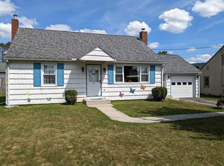 62 Maple Grove Rd, Belleville, PA 17004