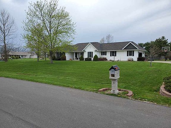 2nd image of 7 Sugar Creek Ln