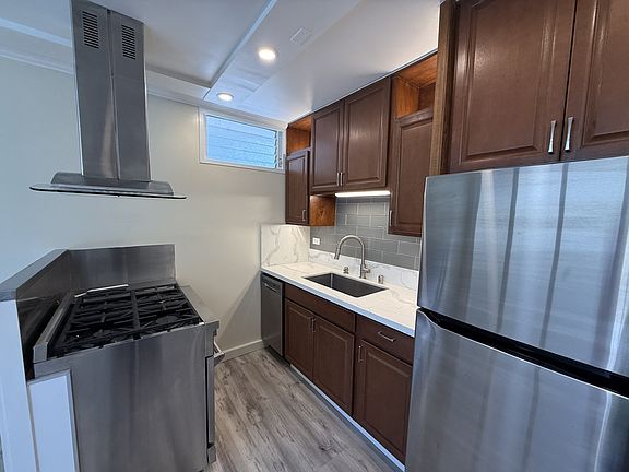 3rd image of 1867 Kaioo Dr APT 201