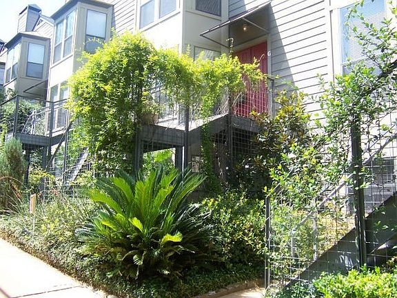 2nd image of 1200 Castle Hill St APT G