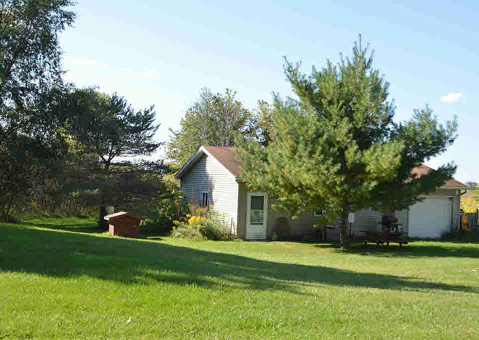 2nd image of 483 E Adams Rd