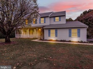 833 Pine Heights Rd, Reading, PA 19605