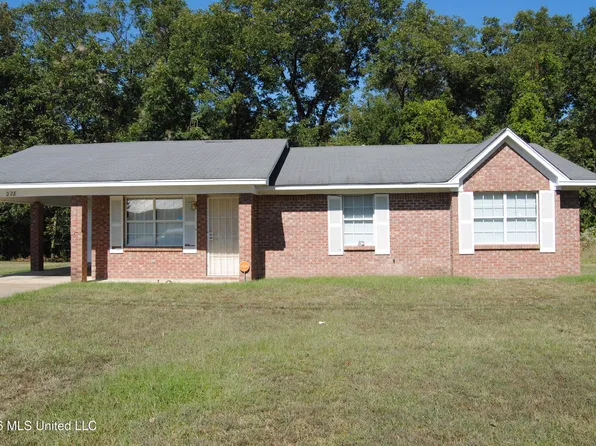228 Northpoint Dr, Yazoo City, MS 39194
