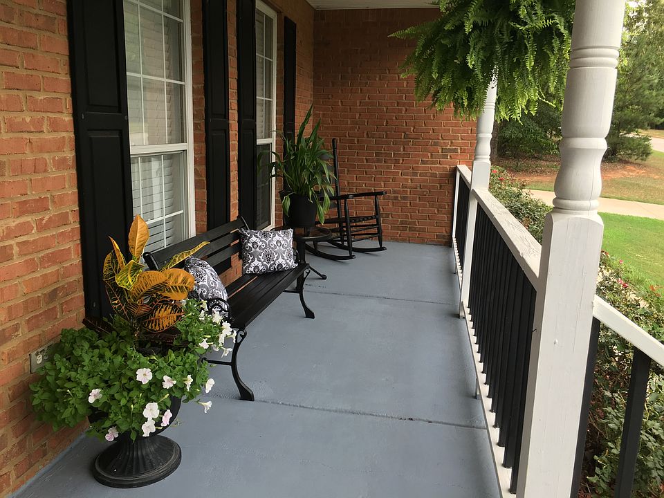 1st image of 1013 Shumard Ln
