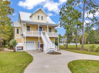 136 Oak Bay Dr, Georgetown, SC 29440