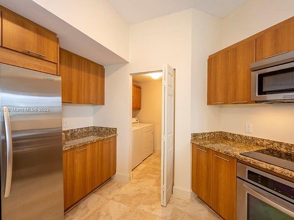 3rd image of 510 NW 84th Ave APT 624