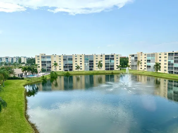441 SE 3rd St APT 501, Dania, FL 33004