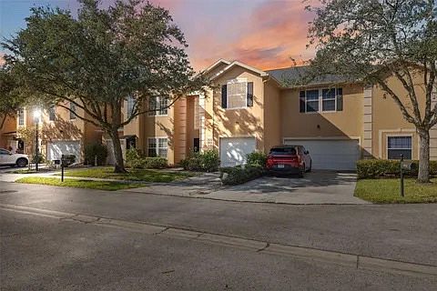1st image of 16320 Parkstone Palms Ct