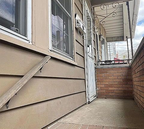 2nd image of 10 S Grant St