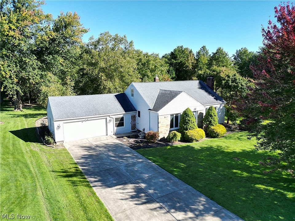 3209 Oakes Rd, Brecksville, OH 44141 | Zillow