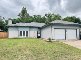 512 Harding Pl, Edmond, OK 73013