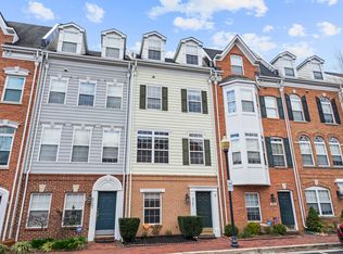 5121 Gardner Dr, Alexandria, VA 22304