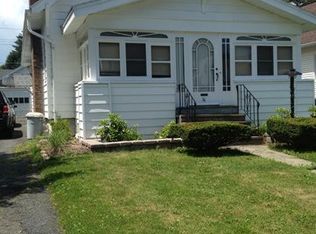 36 Marwood St, Albany, NY 12209