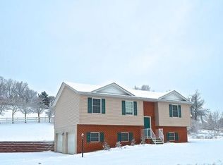 278 Colonial Dr, Chambersburg, PA 17202