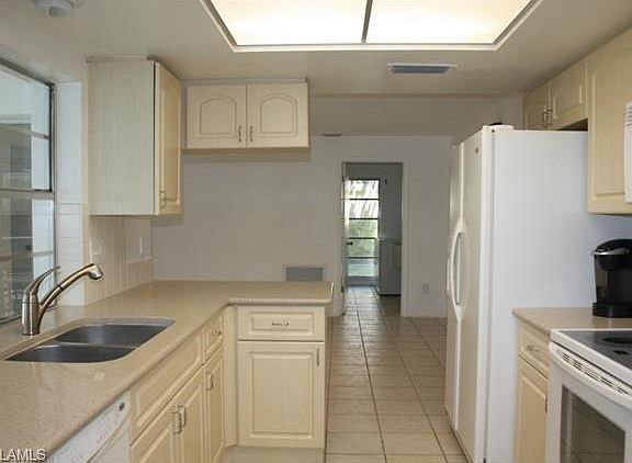 4th image of 1603 Reynard Dr