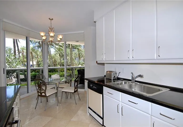3200 N Ocean Dr #406 — Photo 15