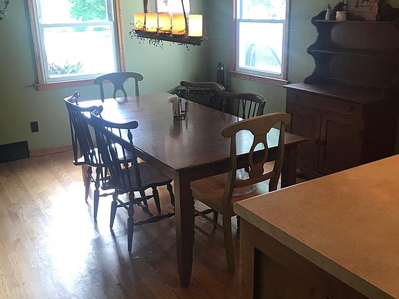4th image of 126 Sunnybrook Dr
