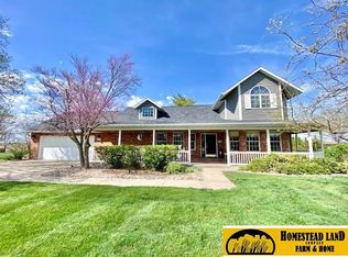 511 31st St, Fairbury, NE 68352