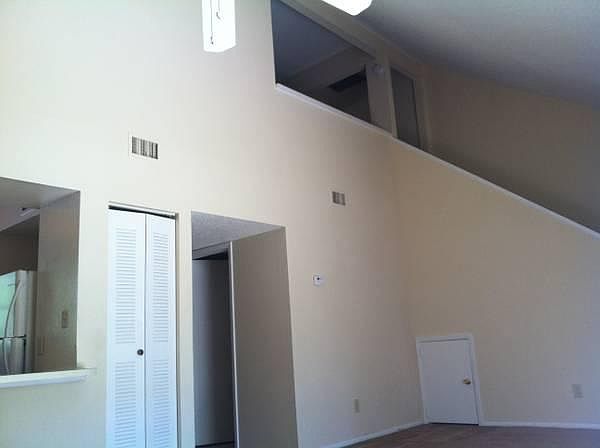 2nd image of 2554 W Bird St