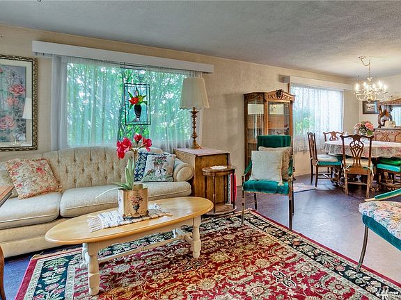 2nd image of 1817 87th Avenue Ct E