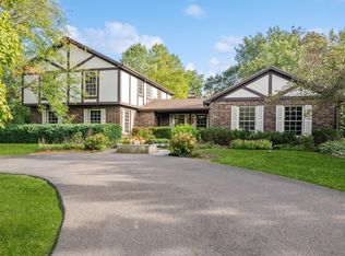 13 Wheel Ct, Deer Park, IL 60010