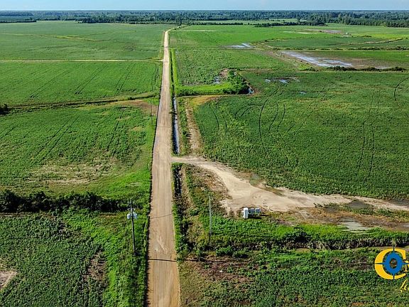 3rd image of Twin Church Rd