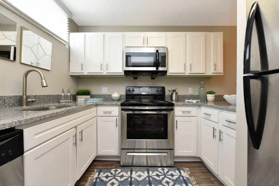 Kitchen + Granite Counters
