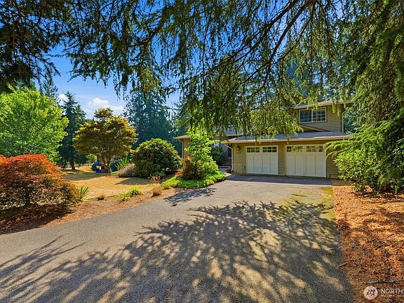 5th image of 11224 38th Avenue Ct NW