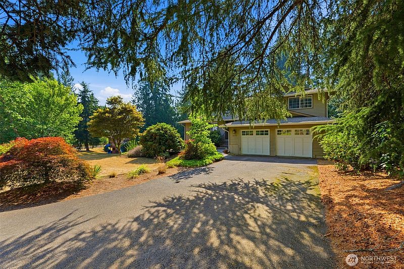 5th image of 11224 38th Avenue Ct NW