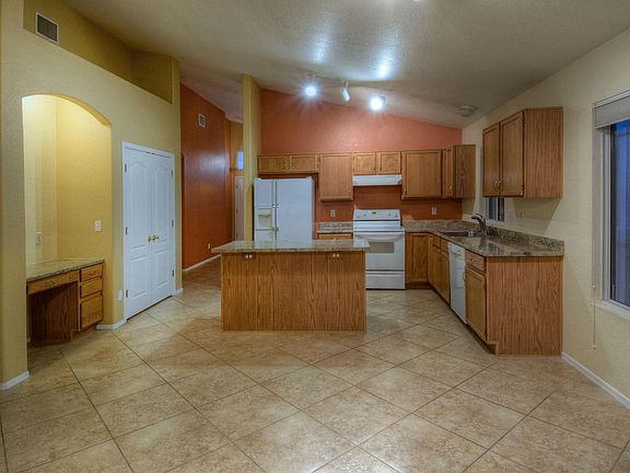 5th image of 3637 W Sunbonnet Pl