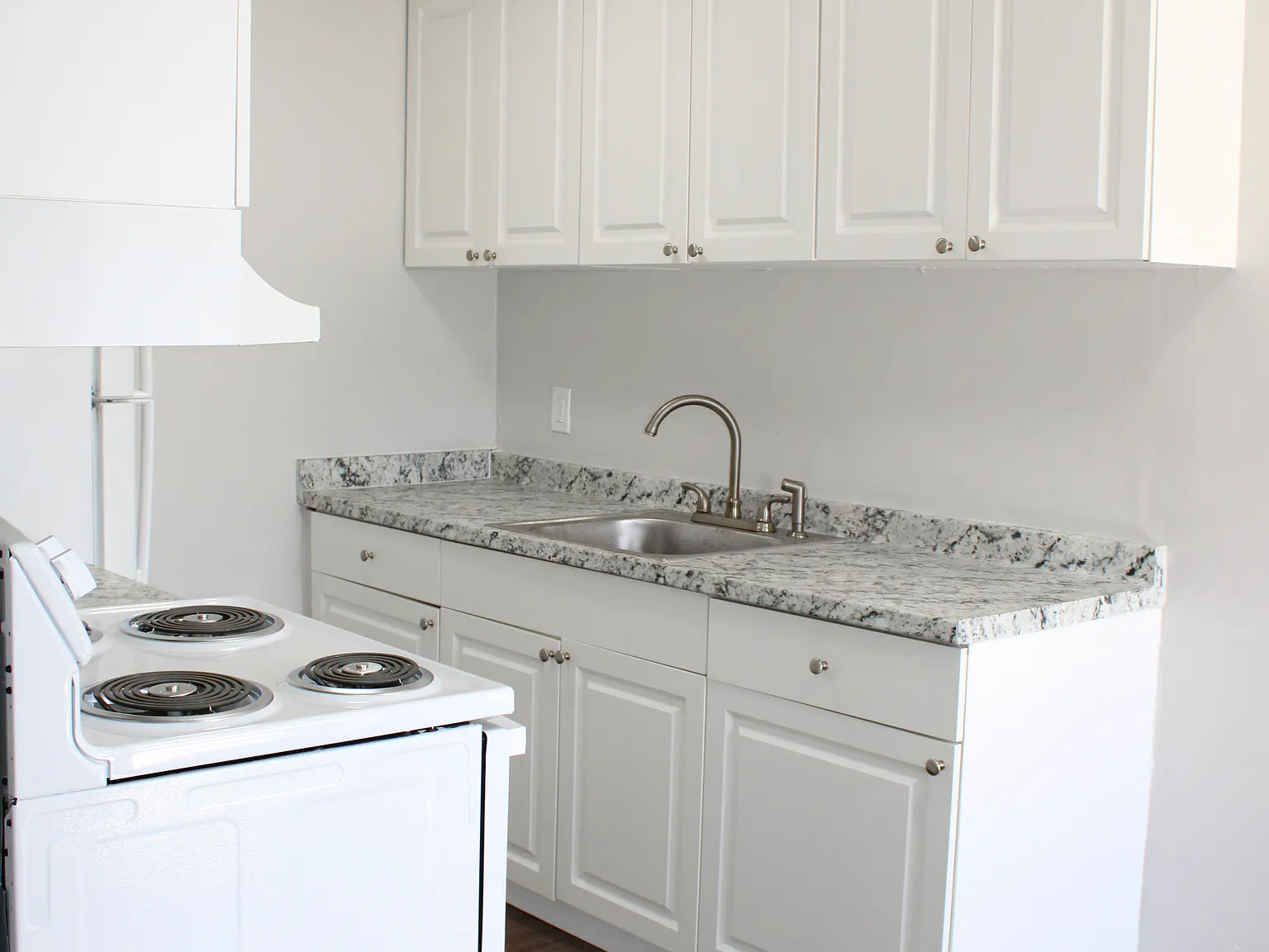 2 bed, 625 sqft, $1,675 — Photo 4