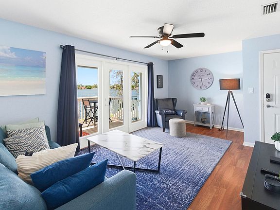 3rd image of 5107 Salmon Dr SE