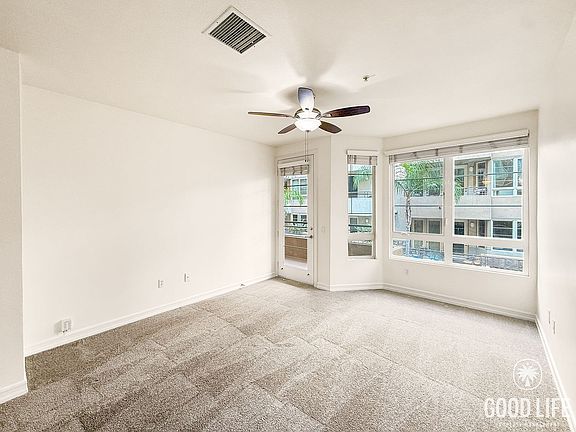 3rd image of 1480 Broadway Unit 2414