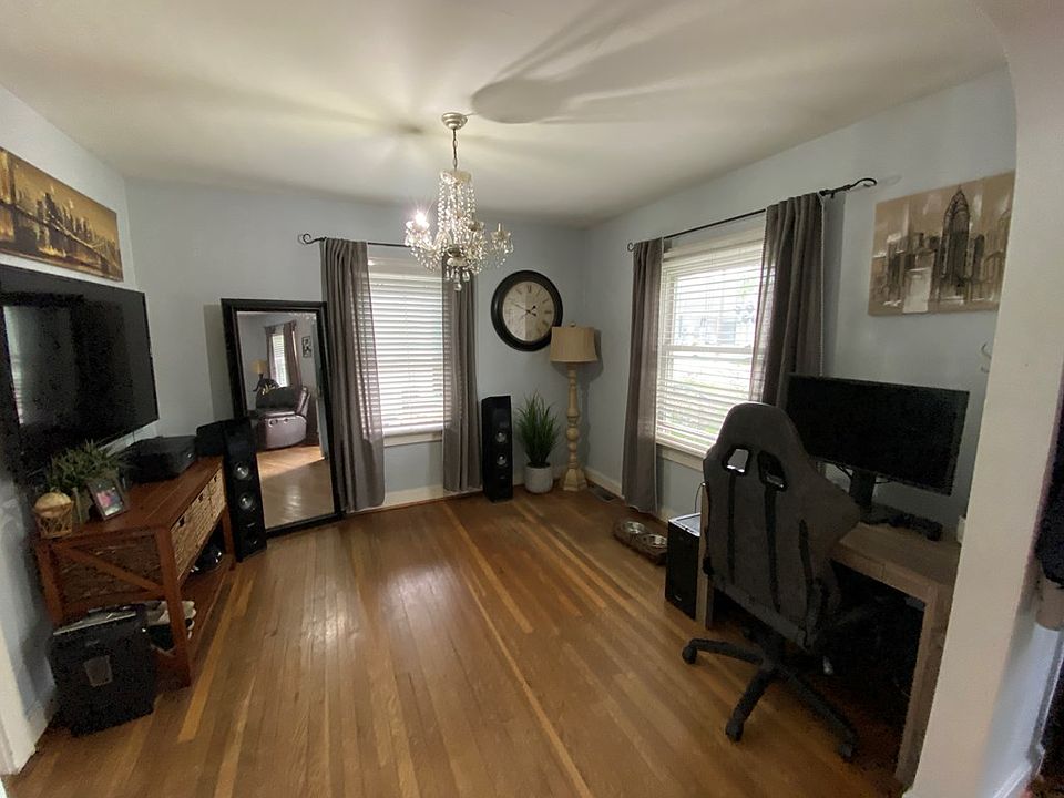 1104 Locust St, Owensboro, KY 42301 Zillow