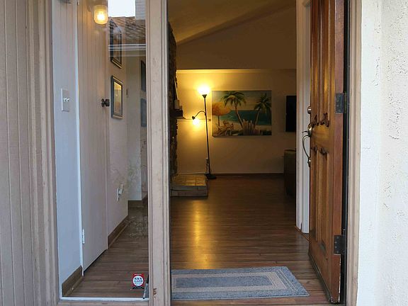 3rd image of 10238 Alexandria St