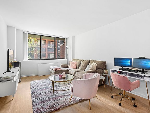 2nd image of 343 E 74th St APT 4L