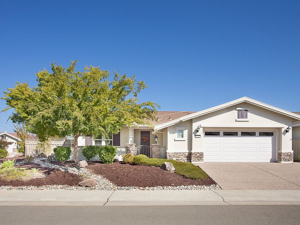 1st image of 1327 Tiger Lily Ln