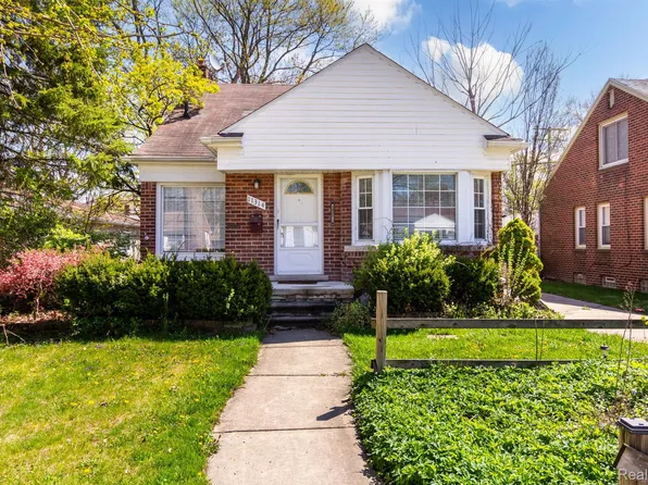 11314 Berwyn, Redford, MI 48239
