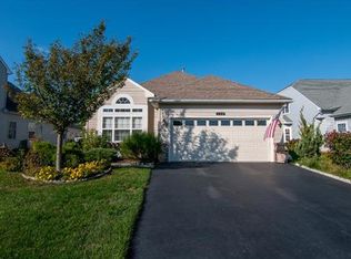 114 Davinci Ct, Monroe Township, NJ 08831