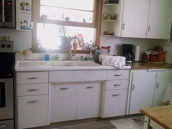 4th image of 409 S Wentz St