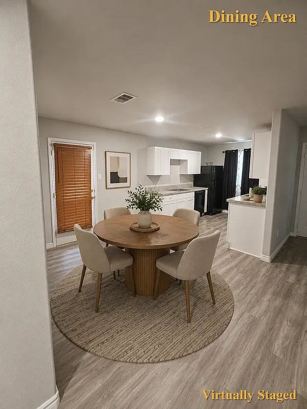 3 bed, 1.0 bath, 1058 sqft, $1,800 — Photo 3