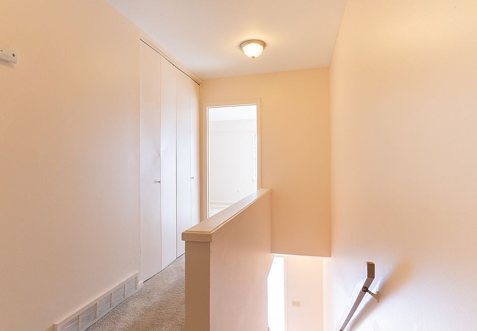 1st image of 1 Evergreen Cir #9878042