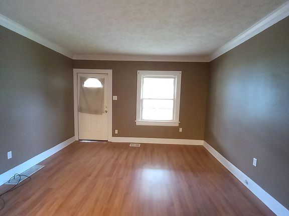 3rd image of 408 Madison Ave #408