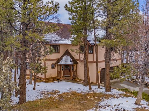 5th image of 1798 Canyon Crest Dr