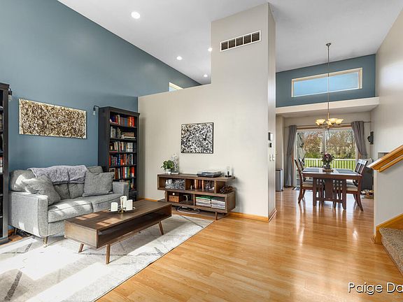 5th image of 5763 Sugarberry Dr SE