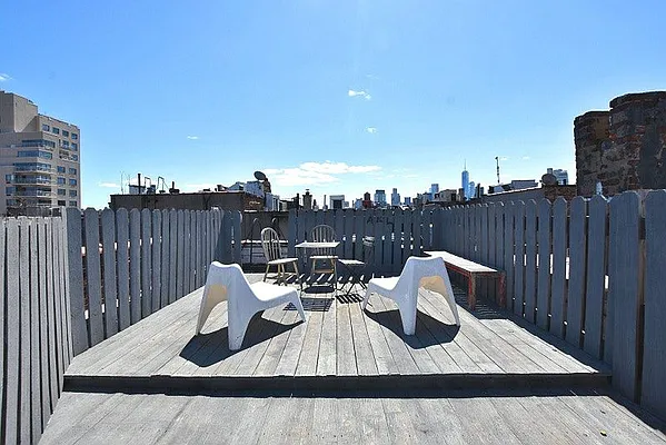 Rented by Bold New York | media 12