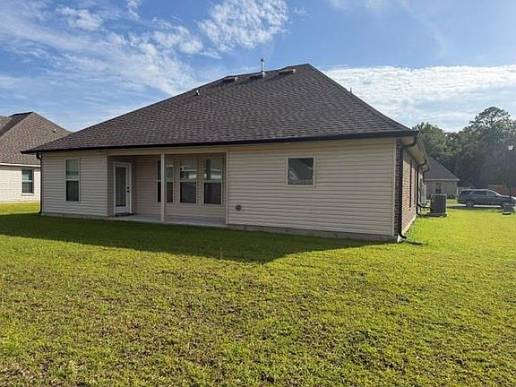 3rd image of 42290 Blue Bay Dr